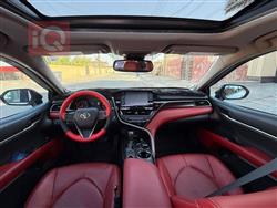 تۆیۆتا کامری